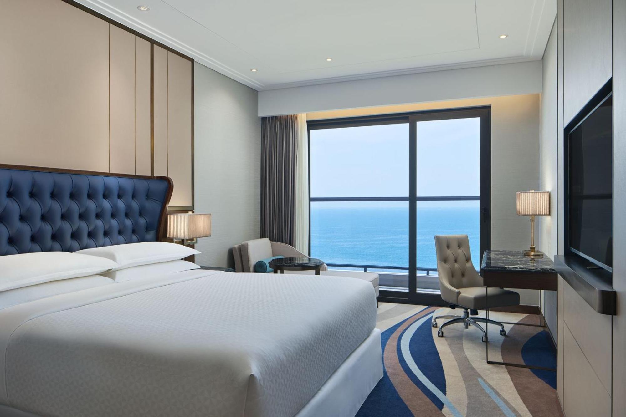 Hotel Four Points By Sheraton Danang Extérieur photo